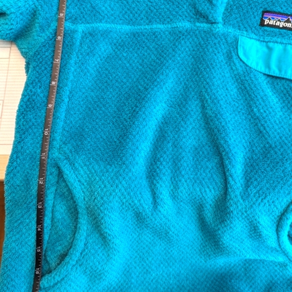 Patagonia Women’s Re-Tool Snap-T Fleece Pullover - Picture 6 of 6